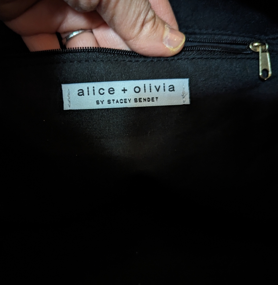 ALICE + OLIVIA Daisy Floral Duffle Overnight Weekender Travel Bag Black - Picture 10 of 15